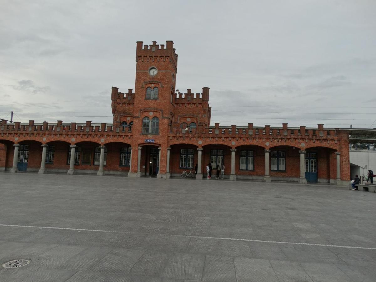 Hotel De La Gare อาลสท์ ภายนอก รูปภาพ